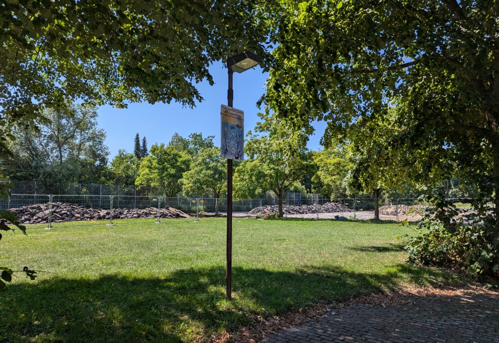 AEG Tartanplatz Baustelle 01
